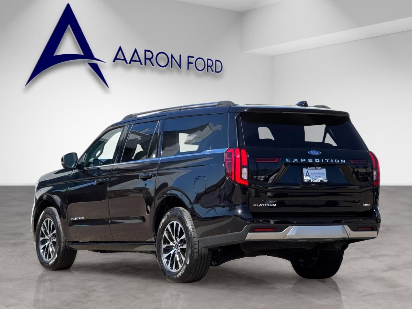 Used 2025 Ford Expedition Max Platinum image 4