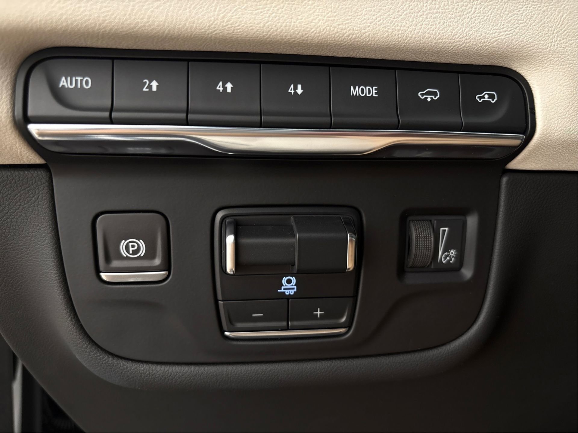 New 2025 Cadillac Escalade ESV Sport w/ Touring Package image 20