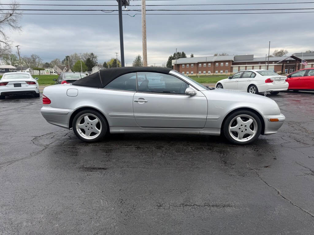 Used 2002 Mercedes-Benz CLK 320 Cabriolet image 6