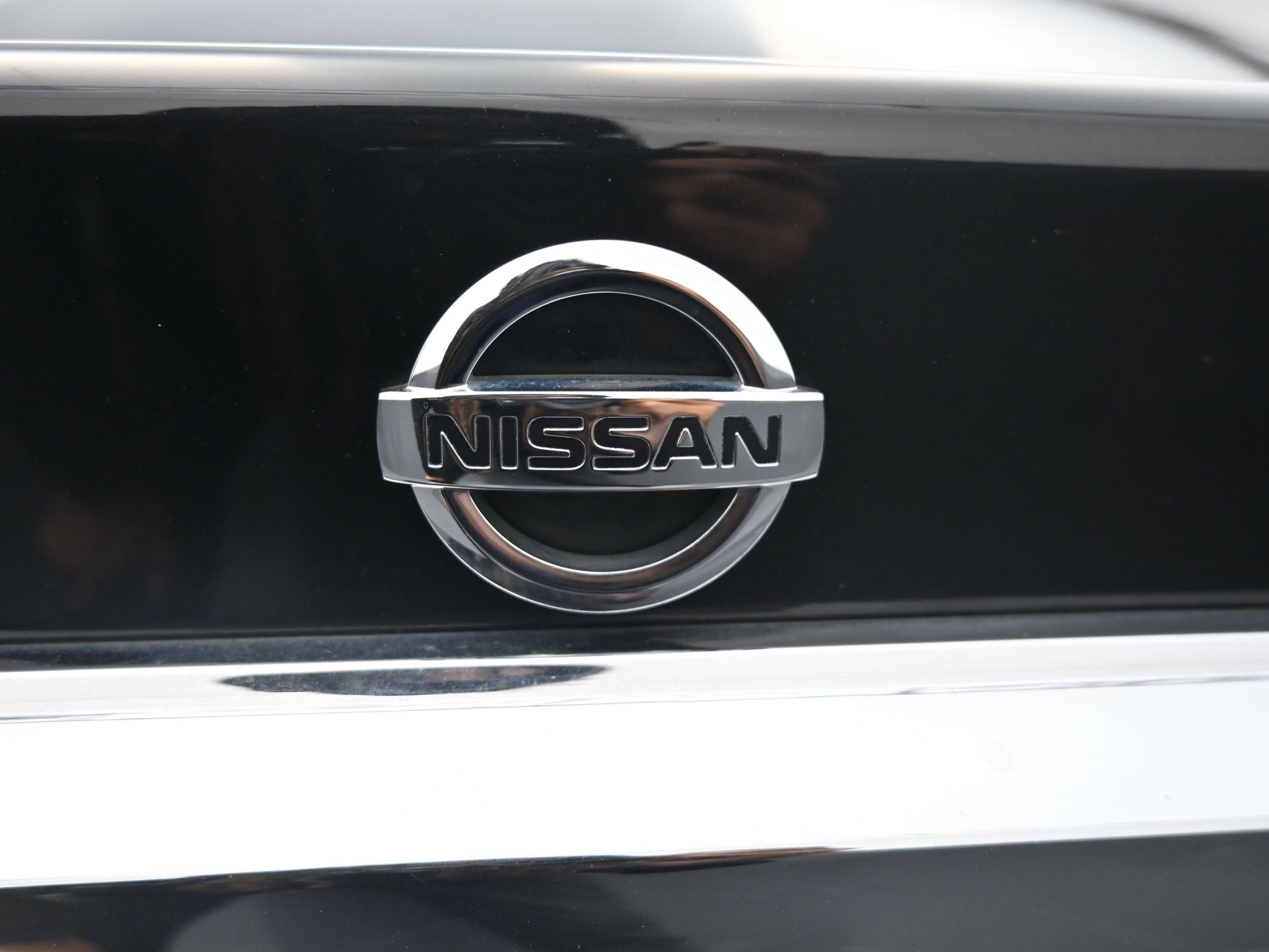 Used 2017 Nissan Maxima 3.5 SV image 29
