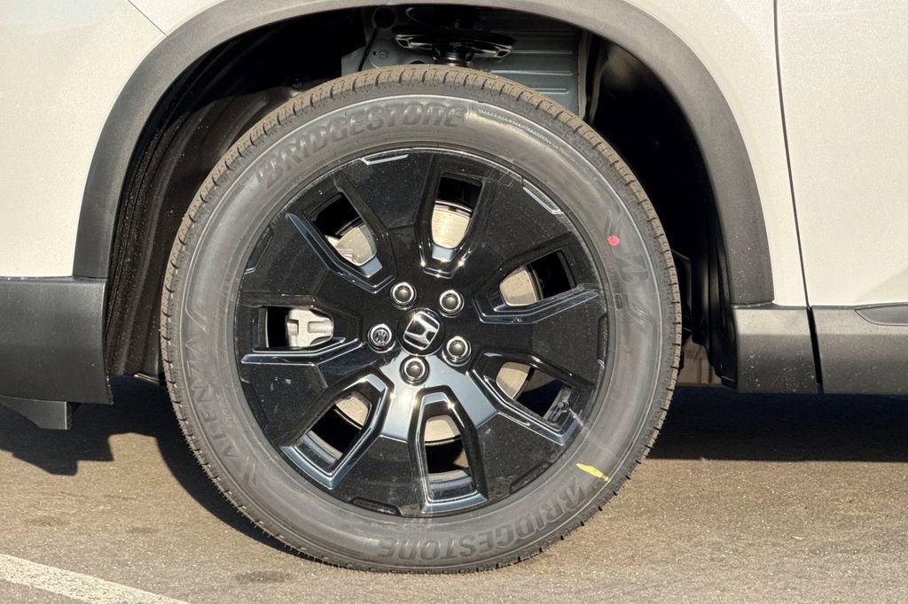 New 2026 Honda Pilot Black Edition image 35