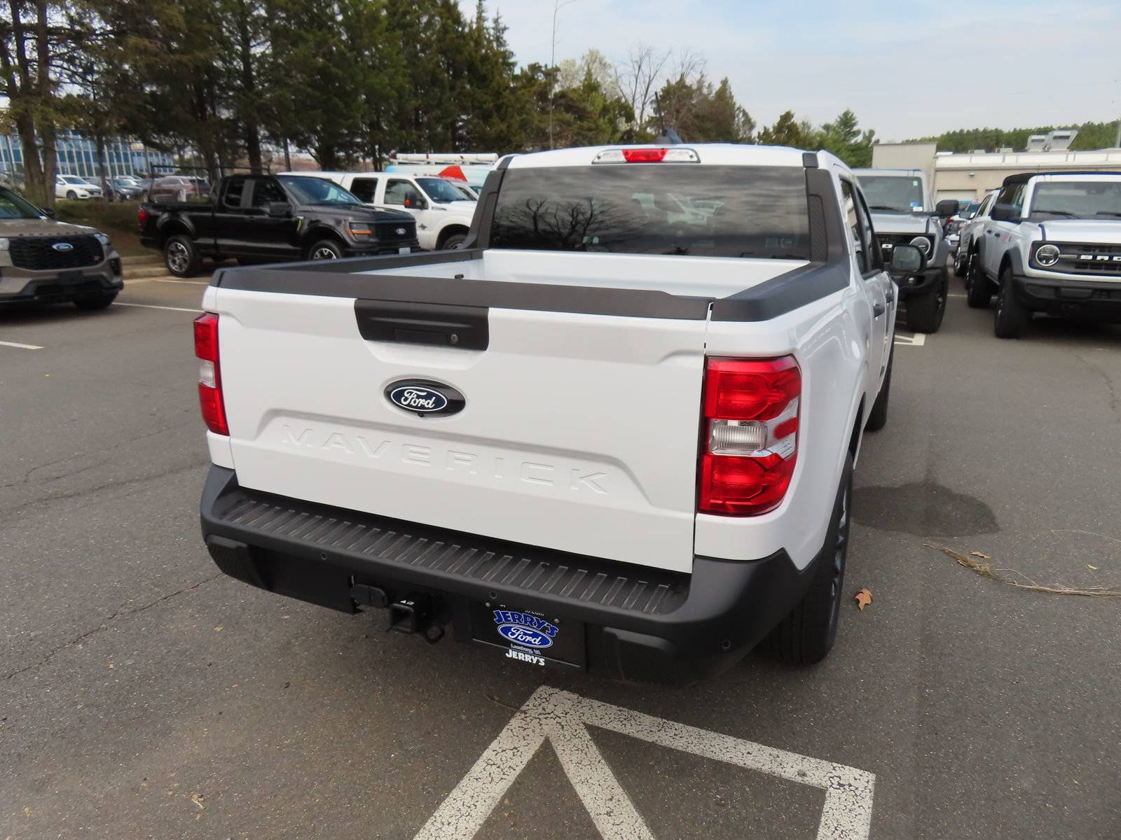 New 2026 Ford Maverick XLT w/ Equipment Group 301A AWD/4WD image 4
