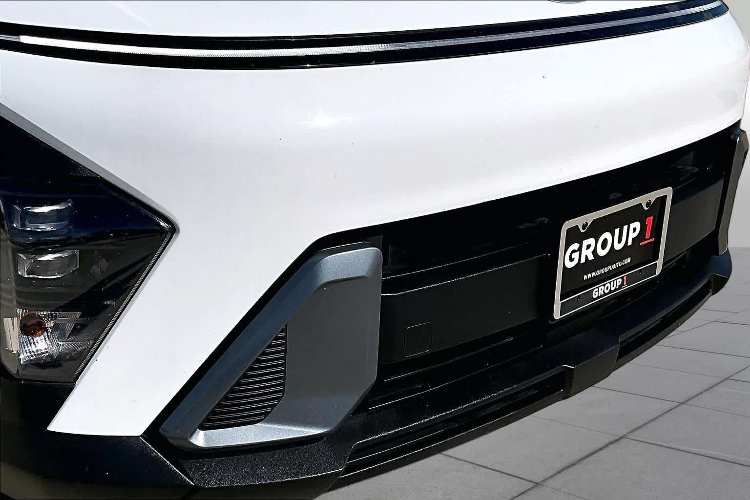 Certified 2025 Hyundai Kona SEL AWD/4WD image 30