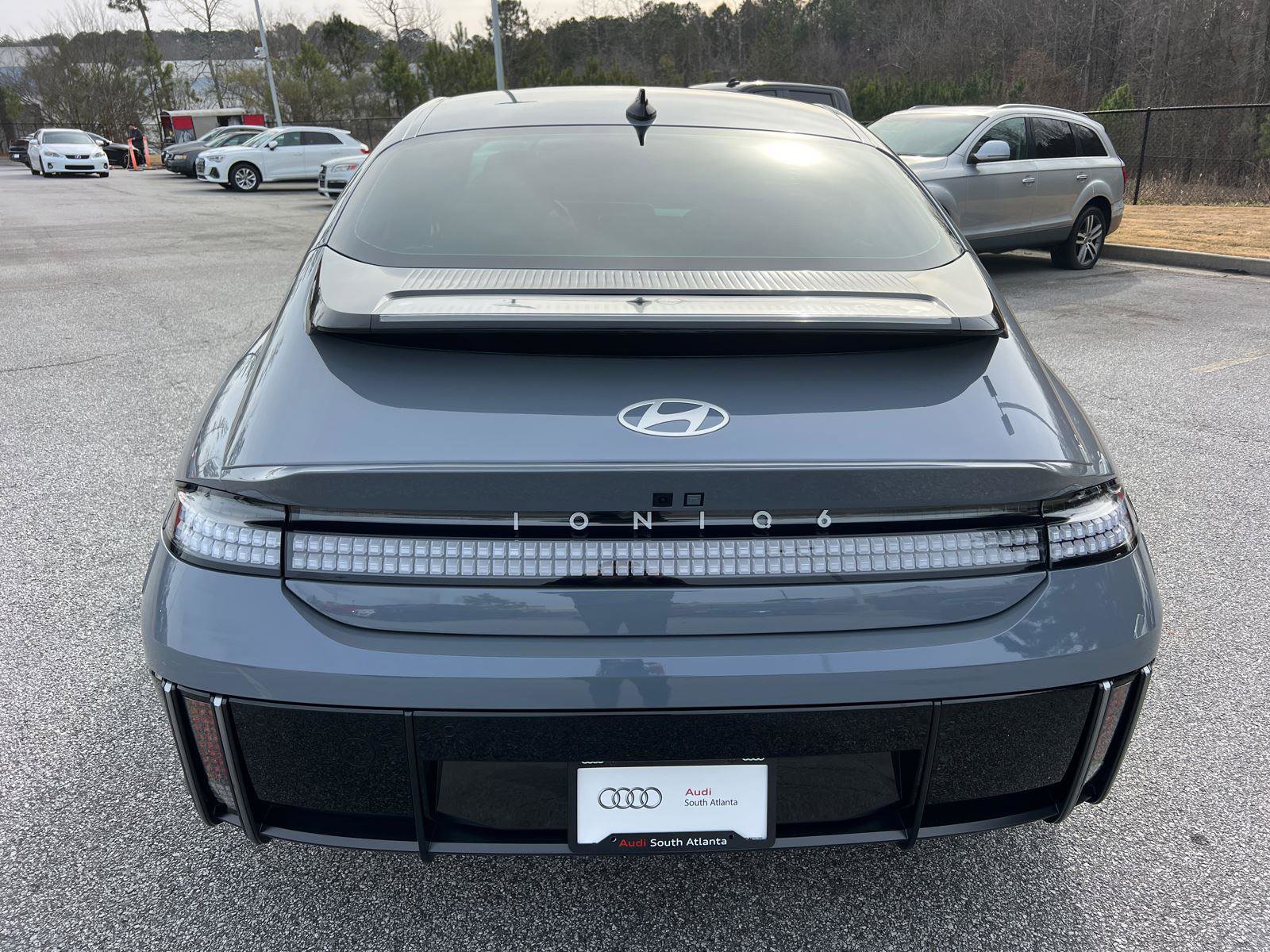 Used 2025 Hyundai Ioniq 6 SEL image 6