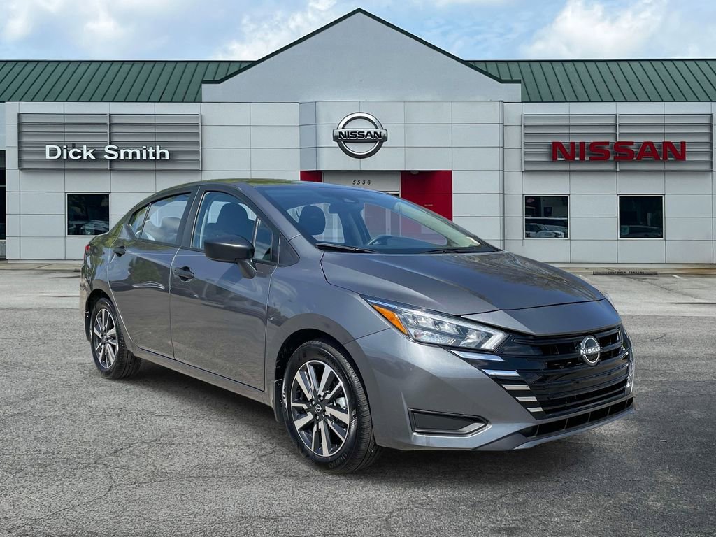 Used 2025 Nissan Versa S w/ S Plus Package image 1