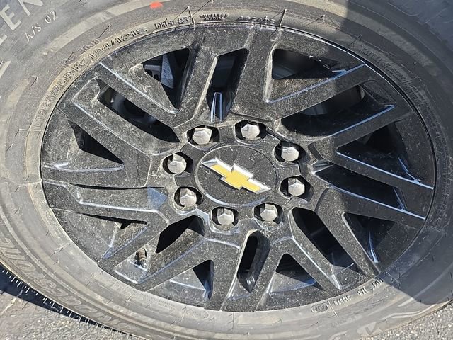 New 2026 Chevrolet Silverado EV LT w/ Plus Package image 32