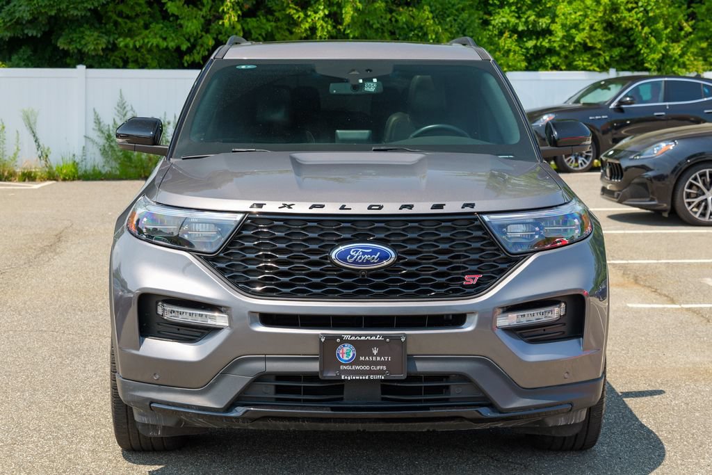 Used 2024 Ford Explorer ST w/ Equipment Group 401A AWD/4WD image 2