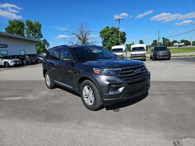 Used 2020 Ford Explorer XLT w/ Class III Trailer Tow Package AWD/4WD image 4