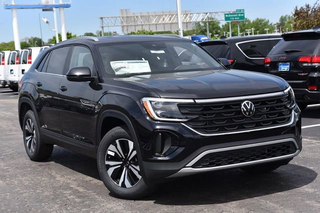 New 2026 Volkswagen Atlas Cross Sport SE AWD/4WD image 2