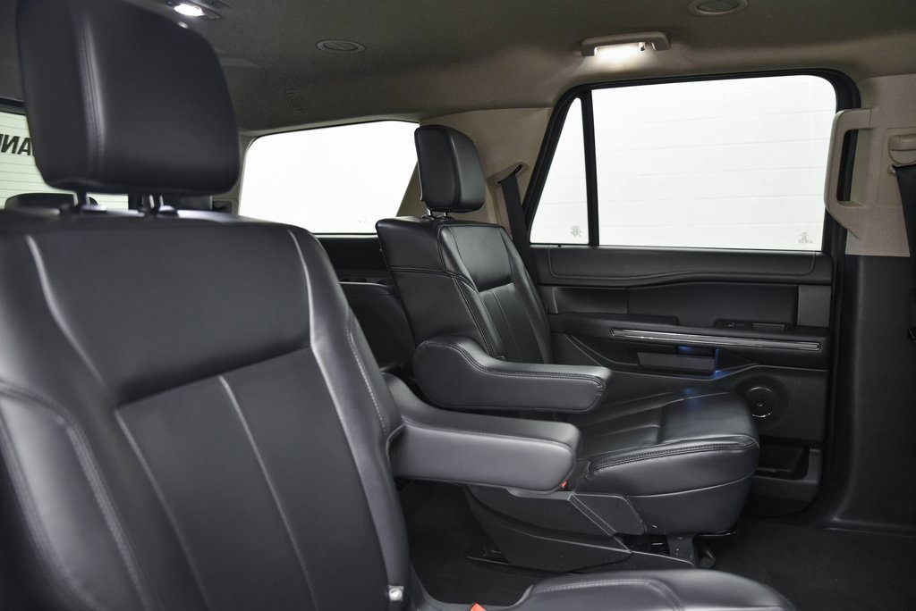 Used 2024 Ford Expedition XLT image 15