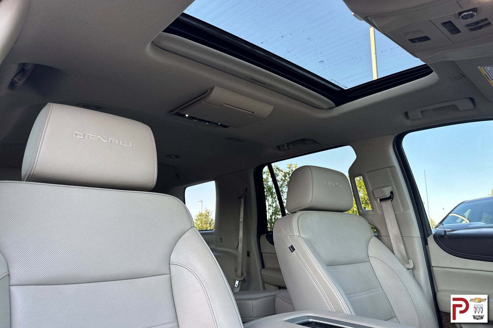 Certified 2018 GMC Yukon Denali w/ Denali Ultimate Package AWD/4WD image 23