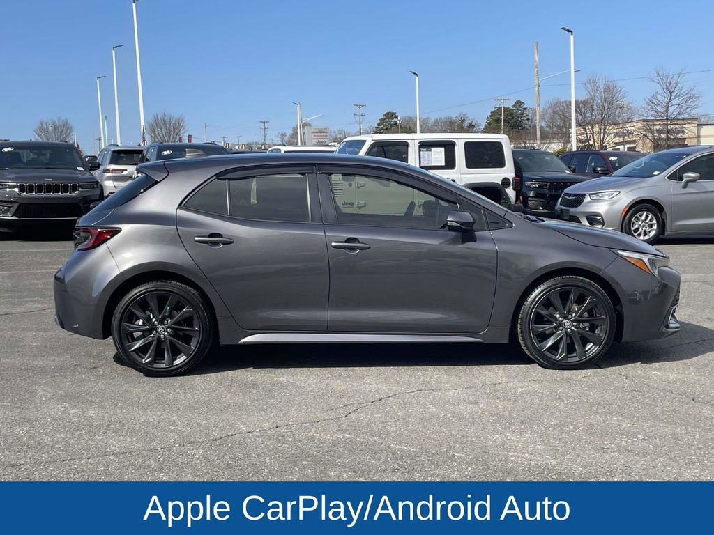 Used 2025 Toyota Corolla XSE image 9