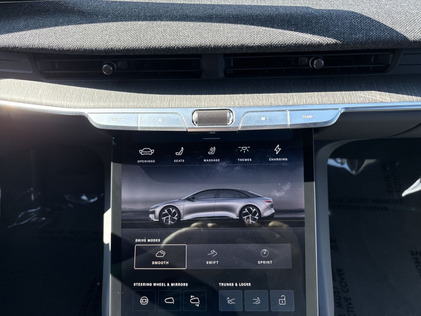 Used 2024 Lucid Air Touring AWD/4WD image 21