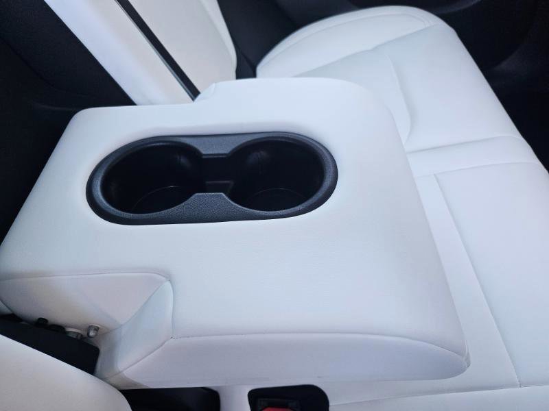 Used 2022 Tesla Model Y Performance image 55