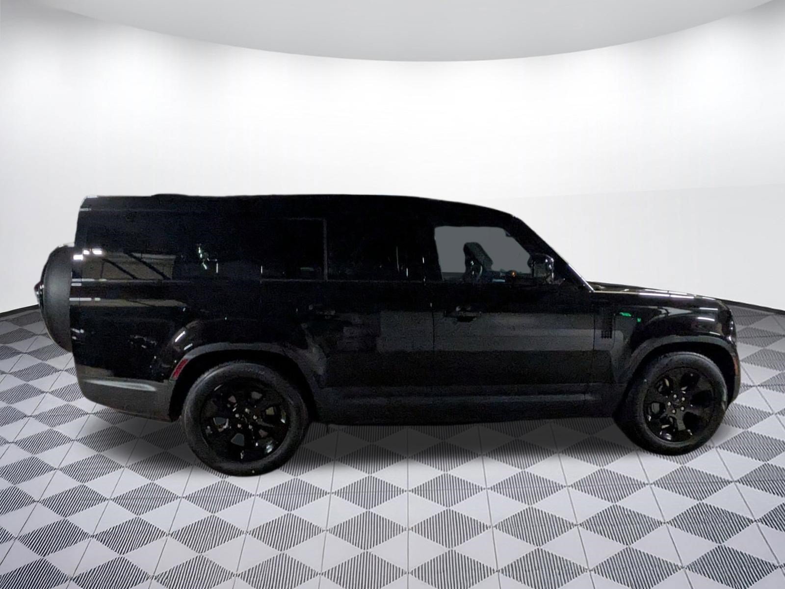 New 2026 Land Rover Defender 130 S AWD/4WD image 7
