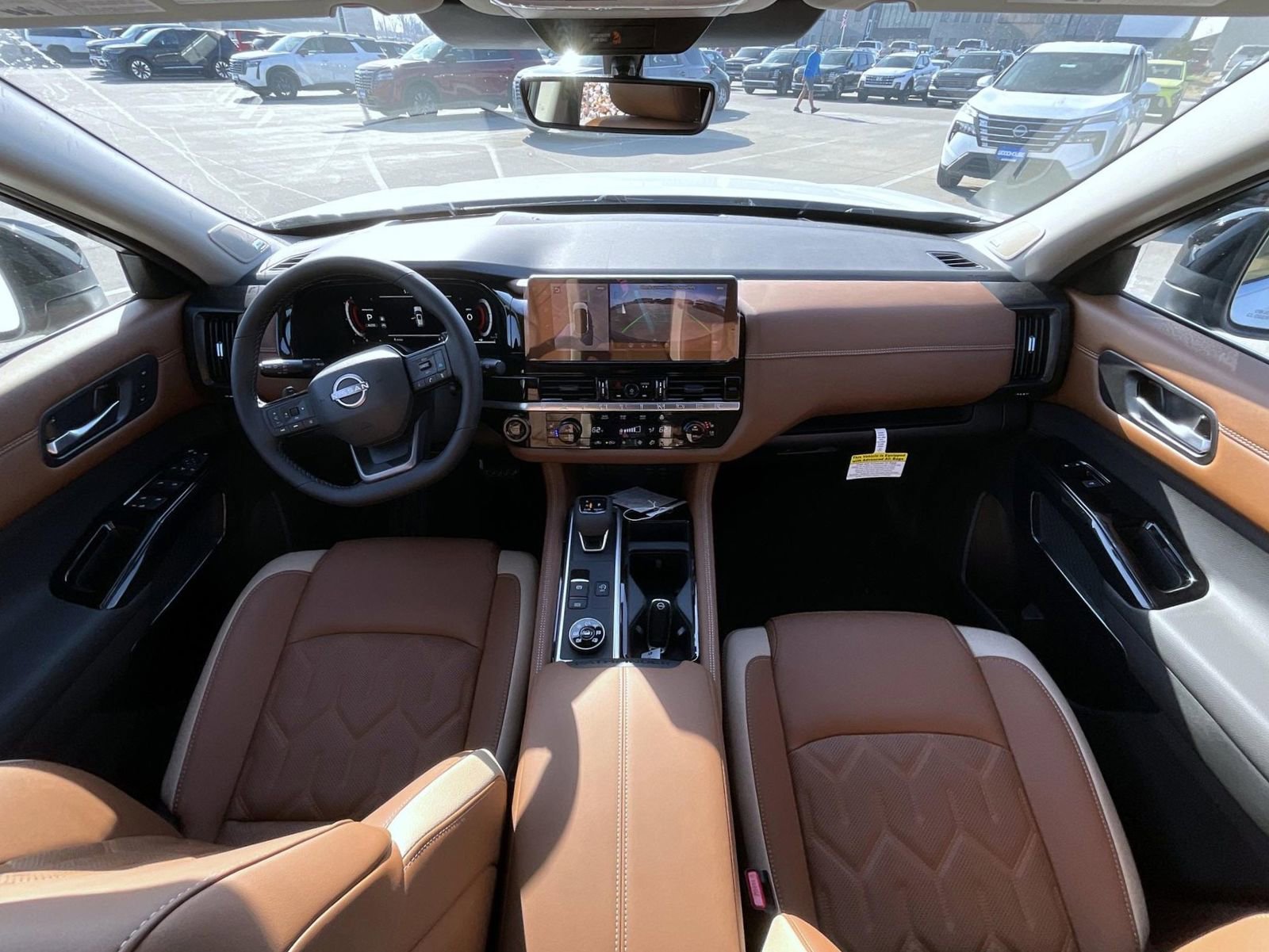 New 2026 Nissan Pathfinder Platinum AWD/4WD image 15