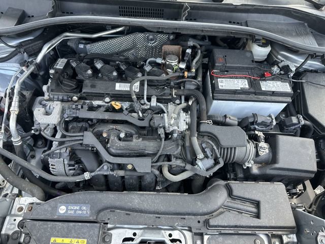 Used 2022 Toyota Corolla Cross L AWD/4WD image 19
