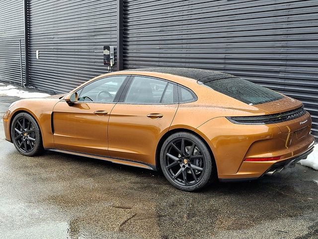 New 2025 Porsche Panamera 4 image 3
