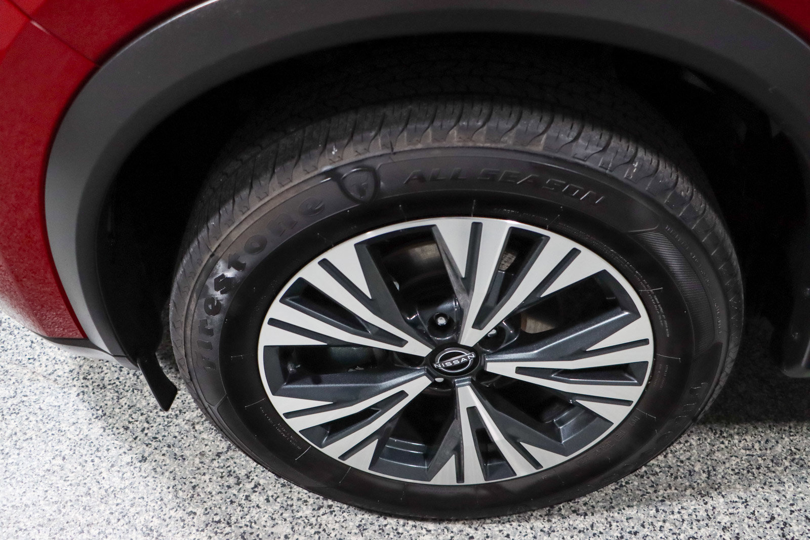 Used 2023 Nissan Rogue SV image 11