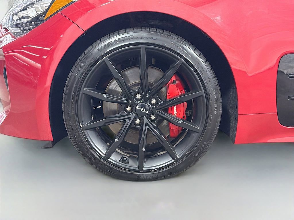 Used 2023 Kia Stinger GT2 image 34