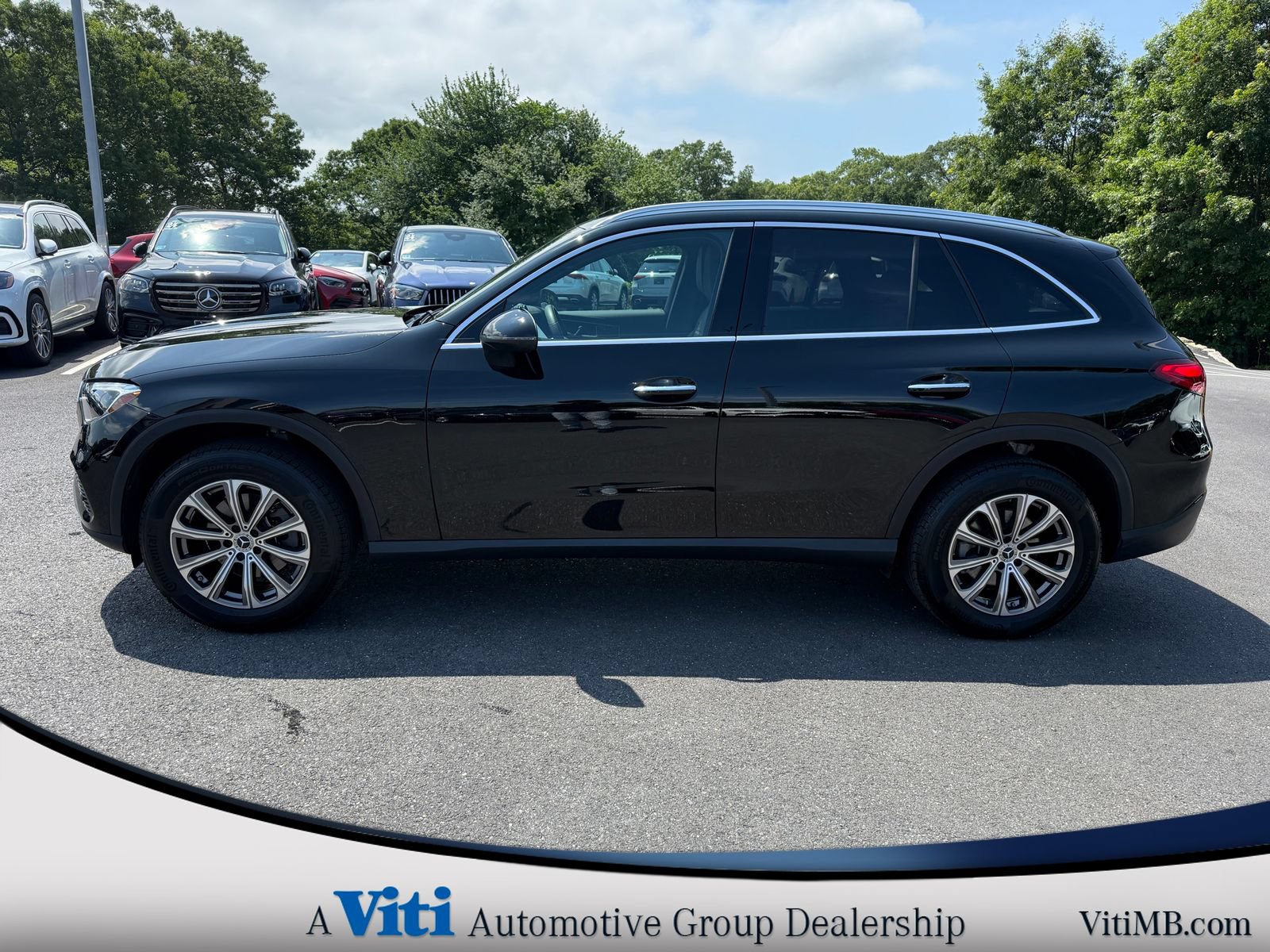 Used 2024 Mercedes-Benz GLC 300 4MATIC image 5