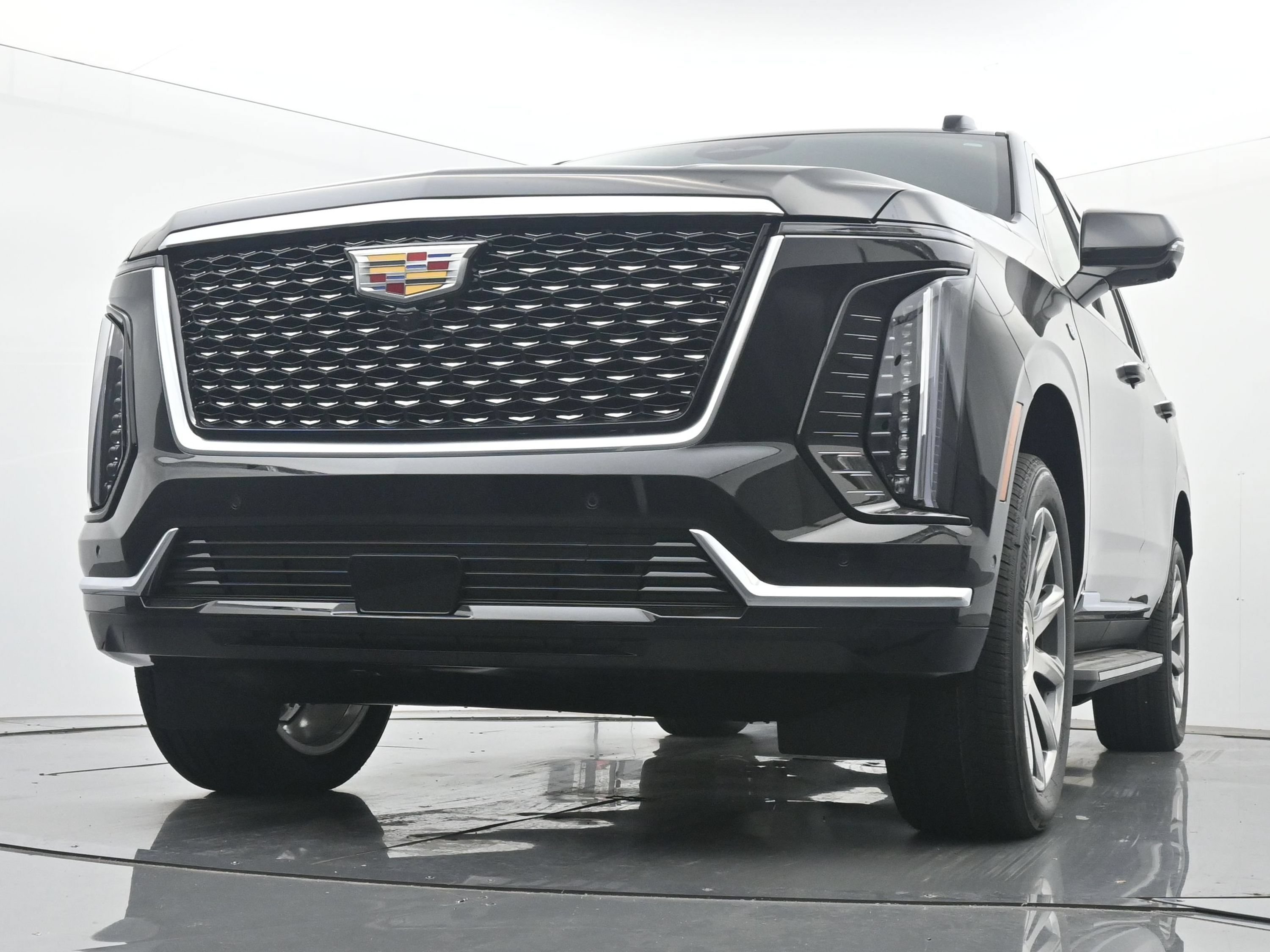 New 2026 Cadillac Escalade 4WD w/ LPO, Floor Liner Package image 15