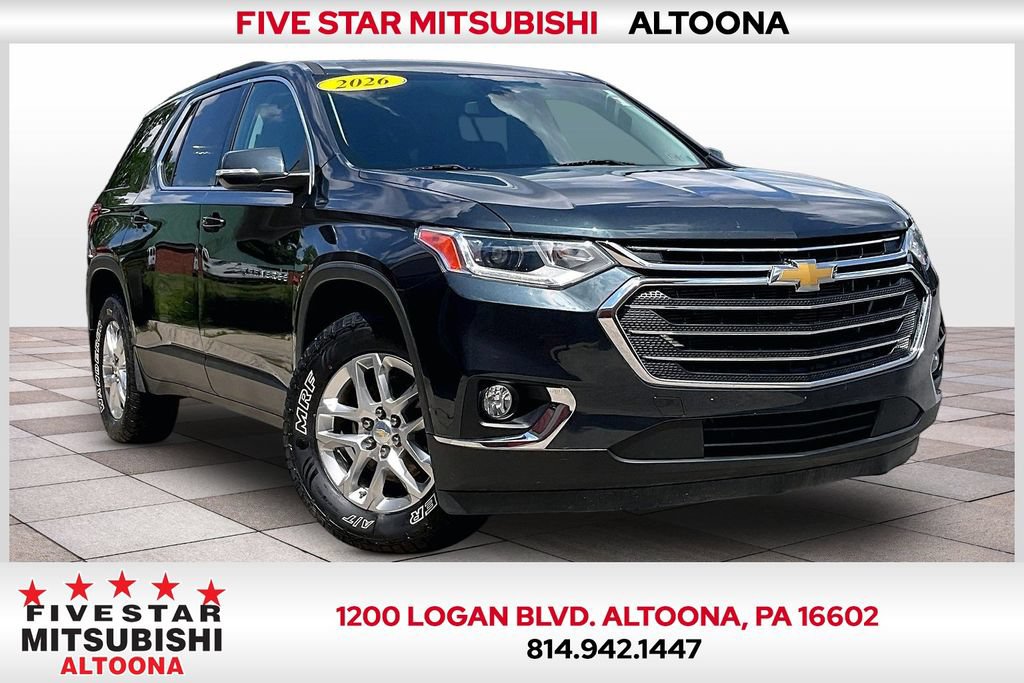 Used 2021 Chevrolet Traverse LT w/ LPO, Floor Liner Package AWD/4WD image 1
