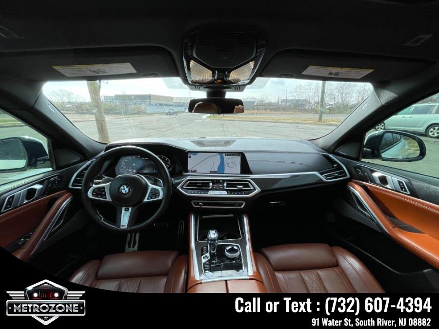 Used 2023 BMW X6 M50i w/ Executive Package image 46