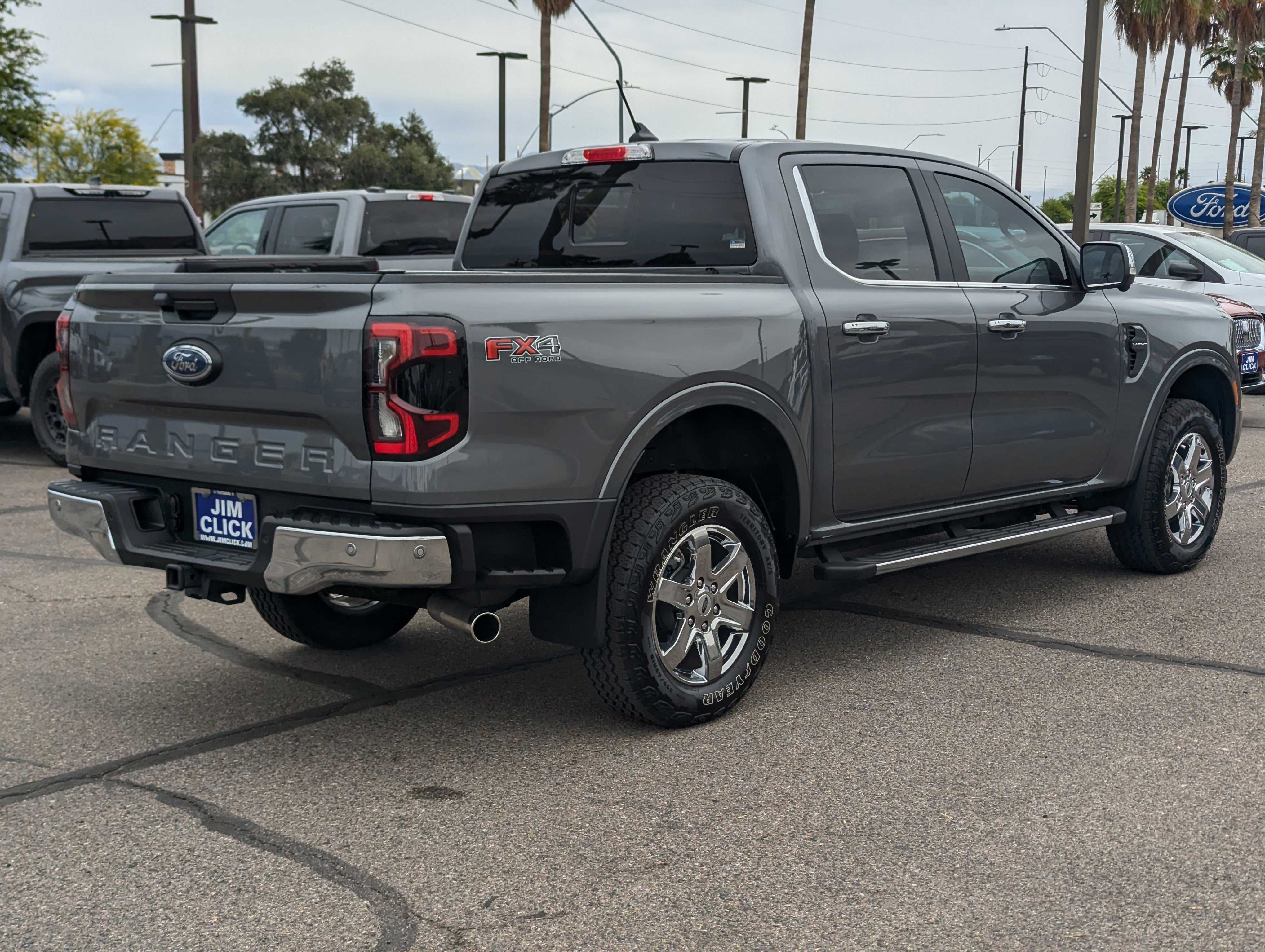 Certified 2024 Ford Ranger Lariat w/ FX4 Off-Road Package image 2