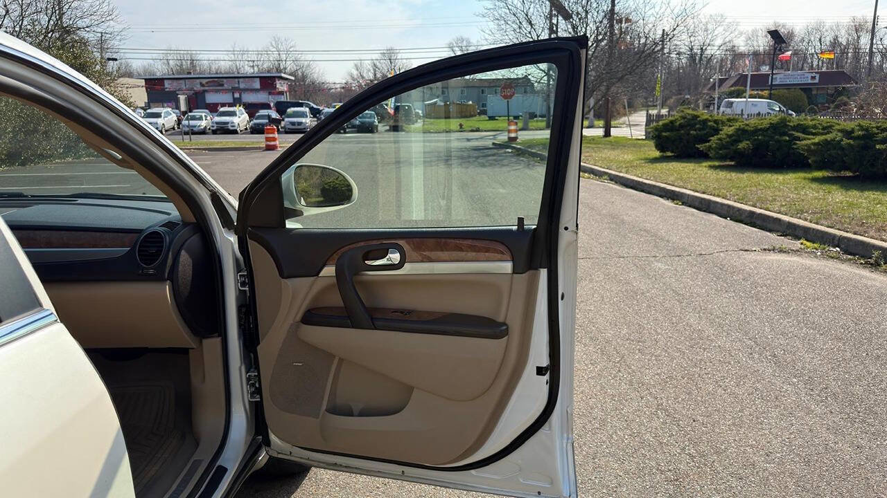 Used 2012 Buick Enclave Premium image 35