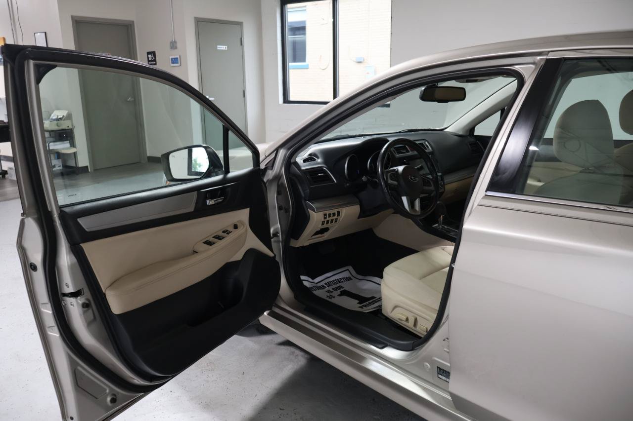 Used 2015 Subaru Legacy 2.5i Premium AWD/4WD image 12