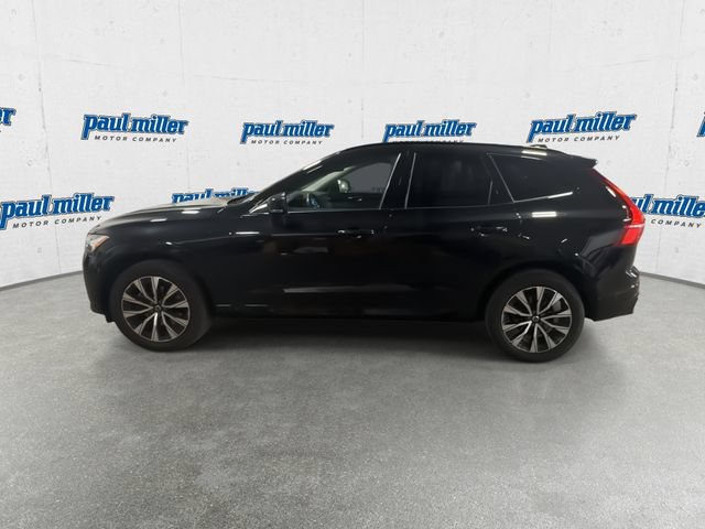 Used 2024 Volvo XC60 B5 Plus AWD/4WD image 6