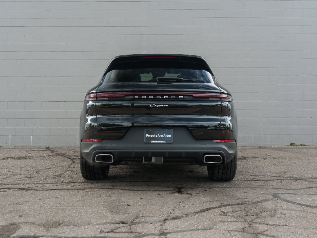 New 2026 Porsche Cayenne AWD/4WD image 6