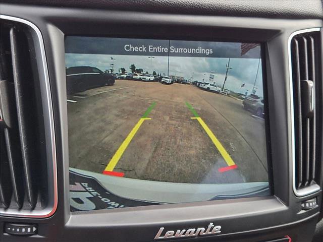 Used 2018 Maserati Levante AWD/4WD image 13