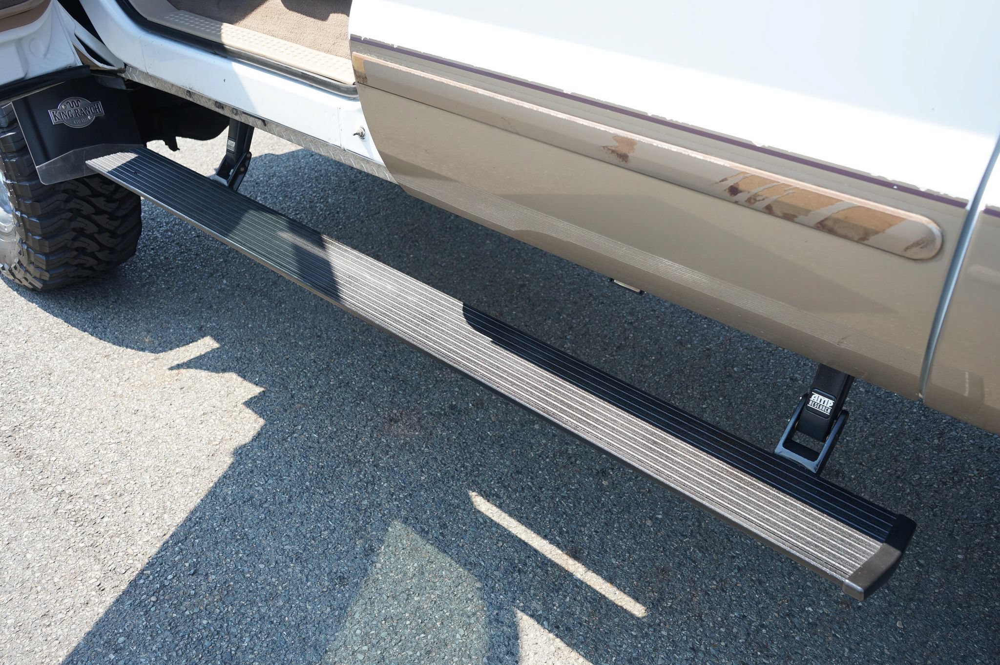 Used 2003 Ford F350 King Ranch AWD/4WD image 5