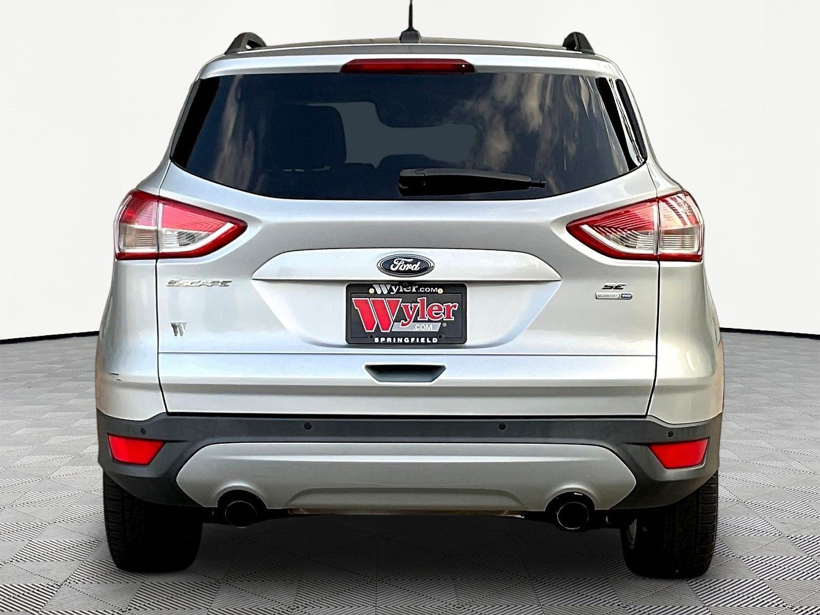 Used 2016 Ford Escape SE w/ Equipment Group 201A AWD/4WD image 5