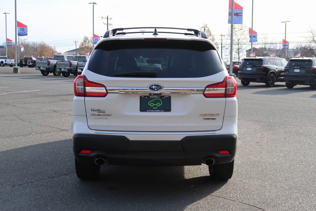 Used 2019 Subaru Ascent Limited w/ Popular Package #3 image 6