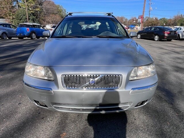 Used 2006 Volvo V70 2.5T FWD image 2