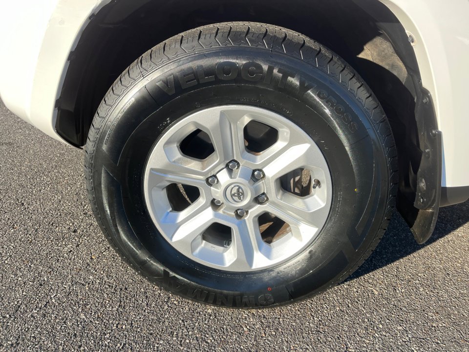 Used 2023 Toyota 4Runner SR5 Premium image 29