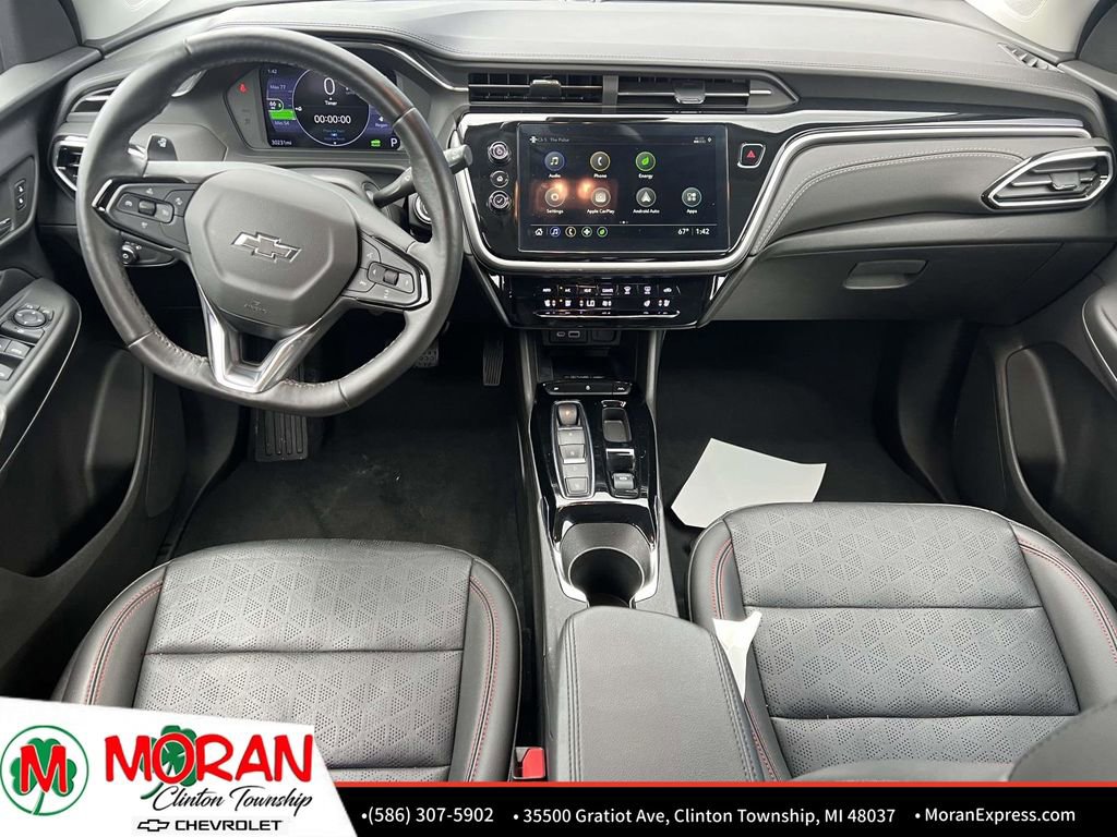 Certified 2023 Chevrolet Bolt EUV LT w/ Convenience Package image 14