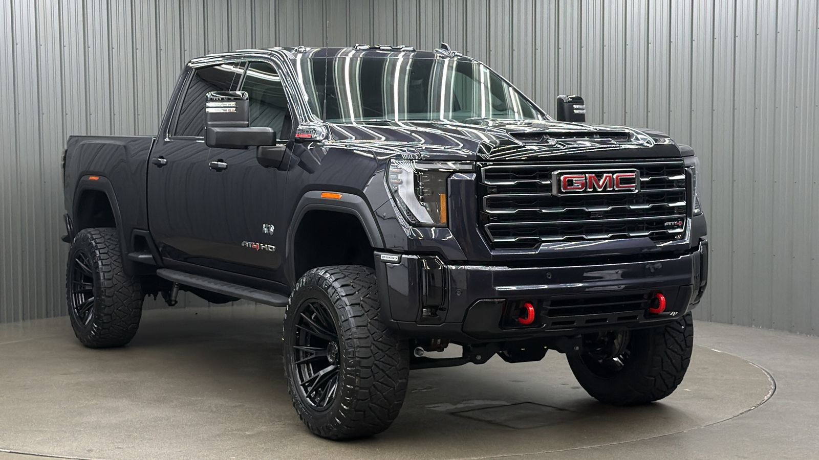 Used 2026 GMC Sierra 2500 AT4 w/ AT4 Premium Plus Package AWD/4WD image 7