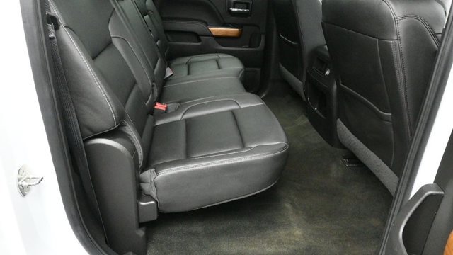 Used 2018 Chevrolet Silverado 1500 LTZ w/ Sport Package AWD/4WD image 13
