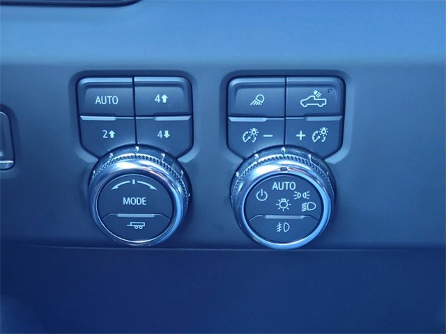 Used 2023 GMC Sierra 1500 AT4 w/ Technology Package image 18