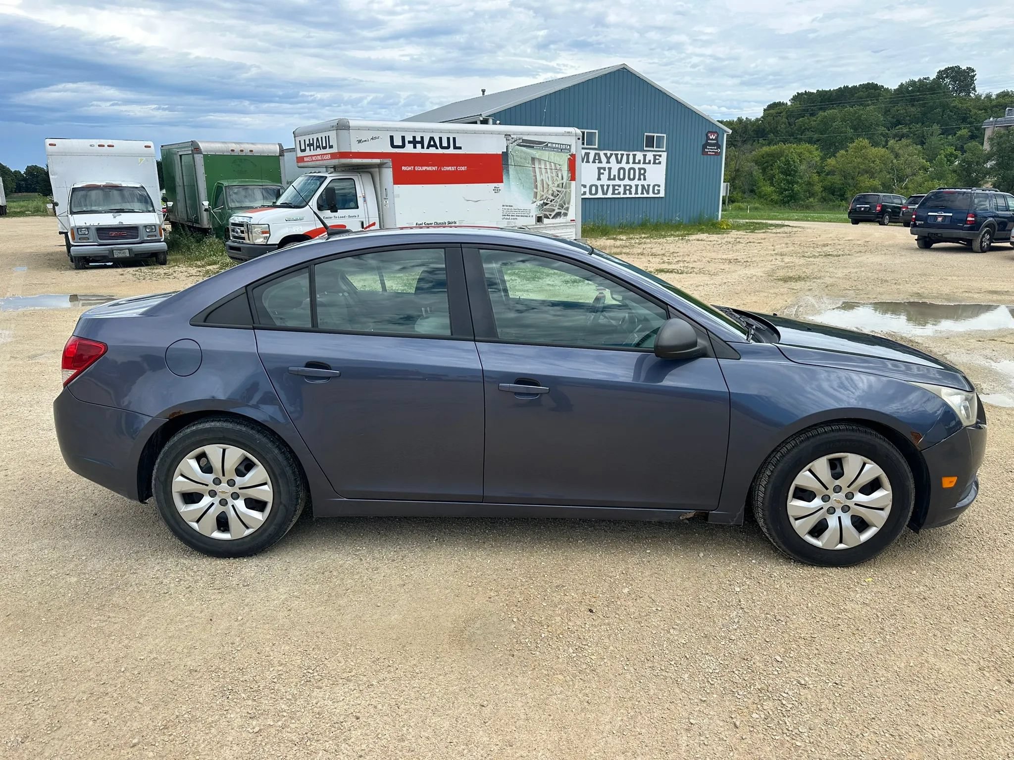 Used 2013 Chevrolet Cruze LS FWD image 5