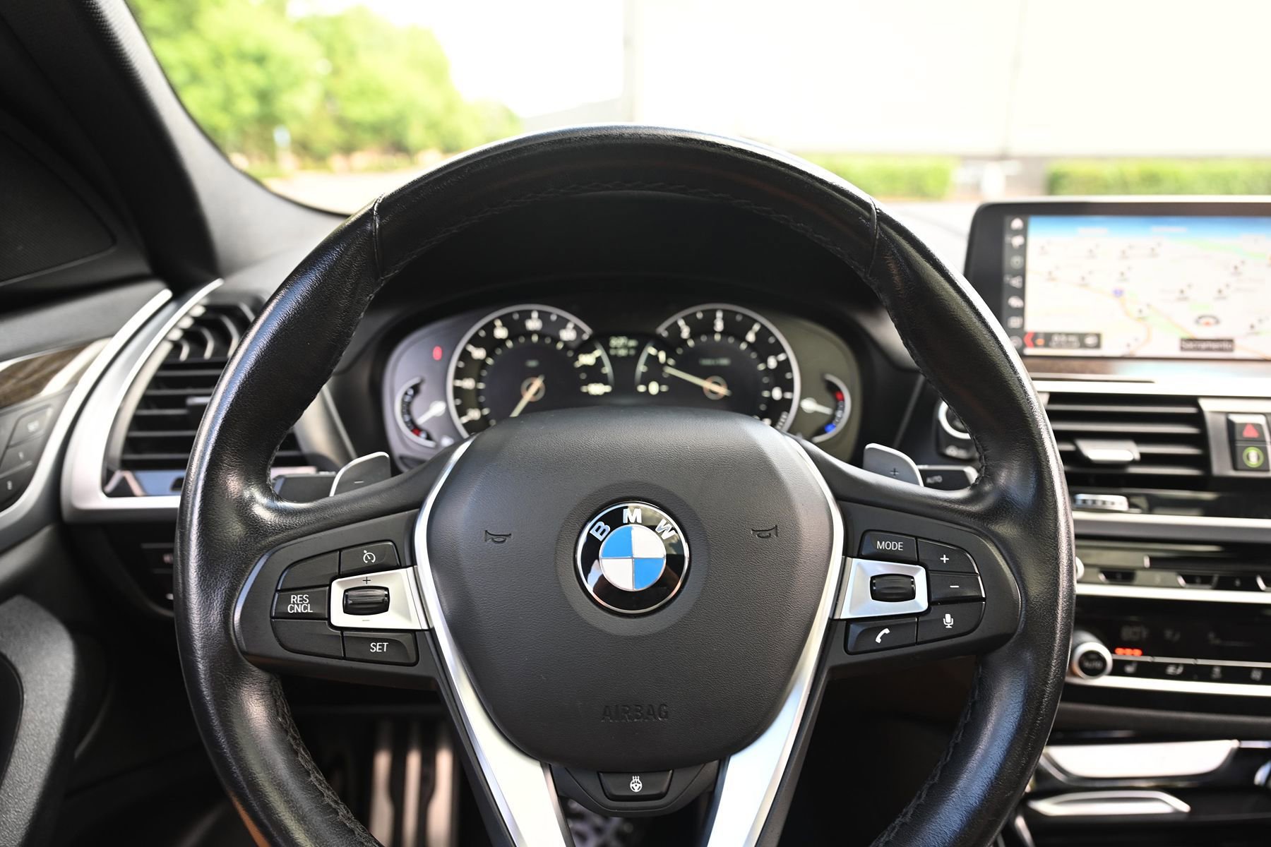 Used 2019 BMW X4 xDrive30i w/ M Sport Package 2 AWD/4WD image 24