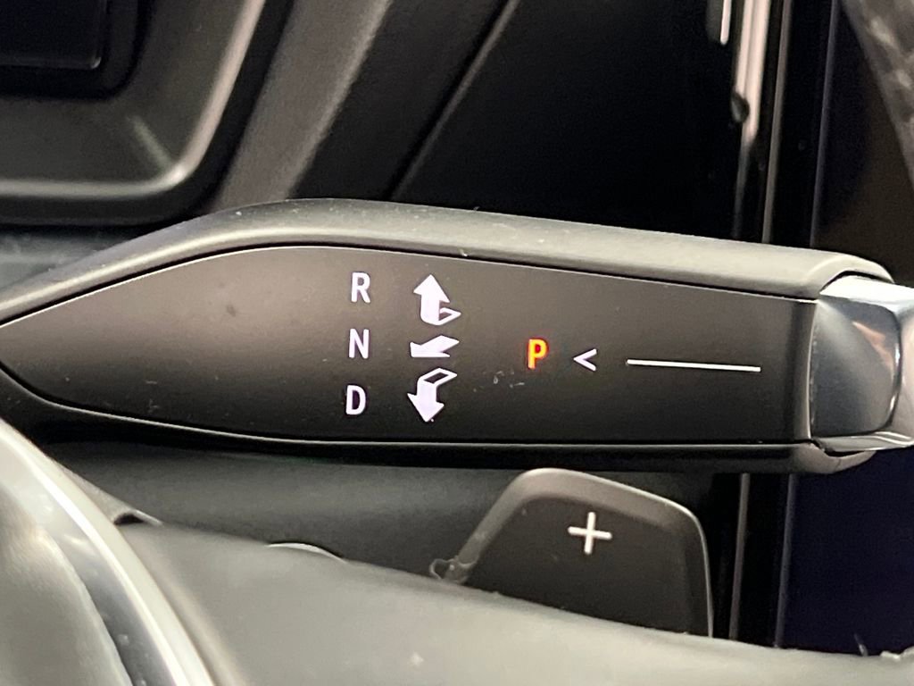 Used 2025 GMC Terrain Elevation image 41