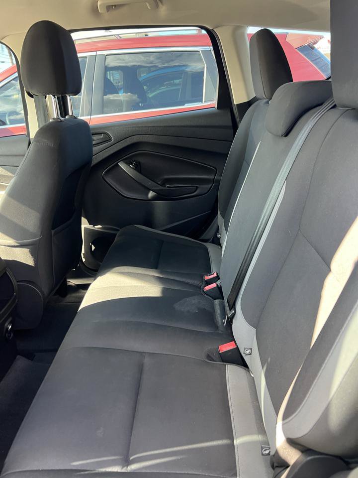 Used 2014 Ford Escape S FWD image 7