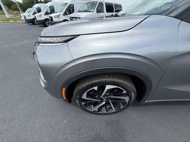 Used 2022 Mitsubishi Outlander SEL AWD/4WD image 16