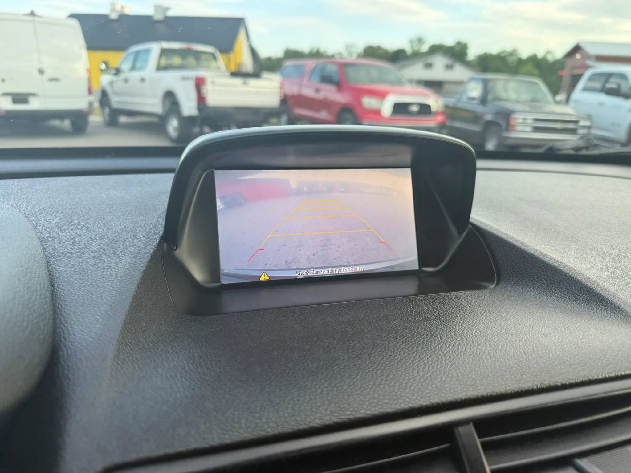 Used 2015 Buick Encore Convenience FWD image 4