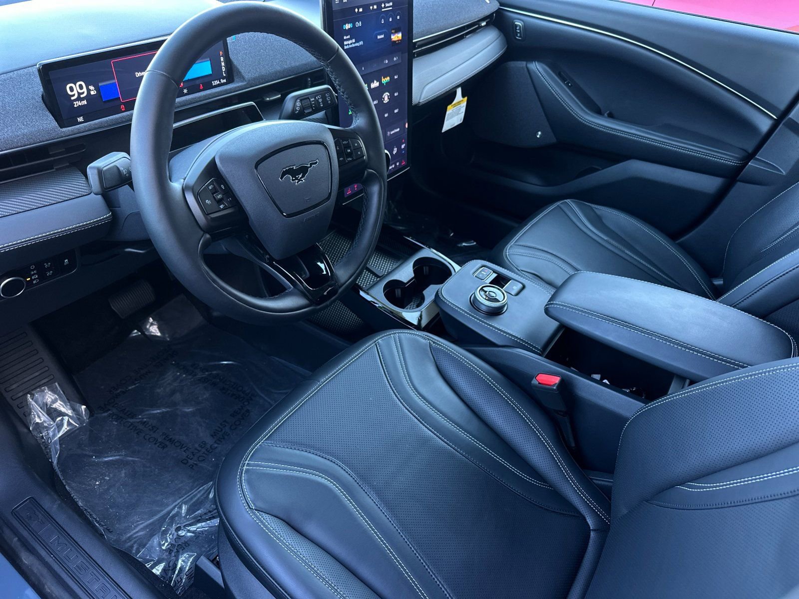 Used 2024 Ford Mustang Mach-E Premium image 9